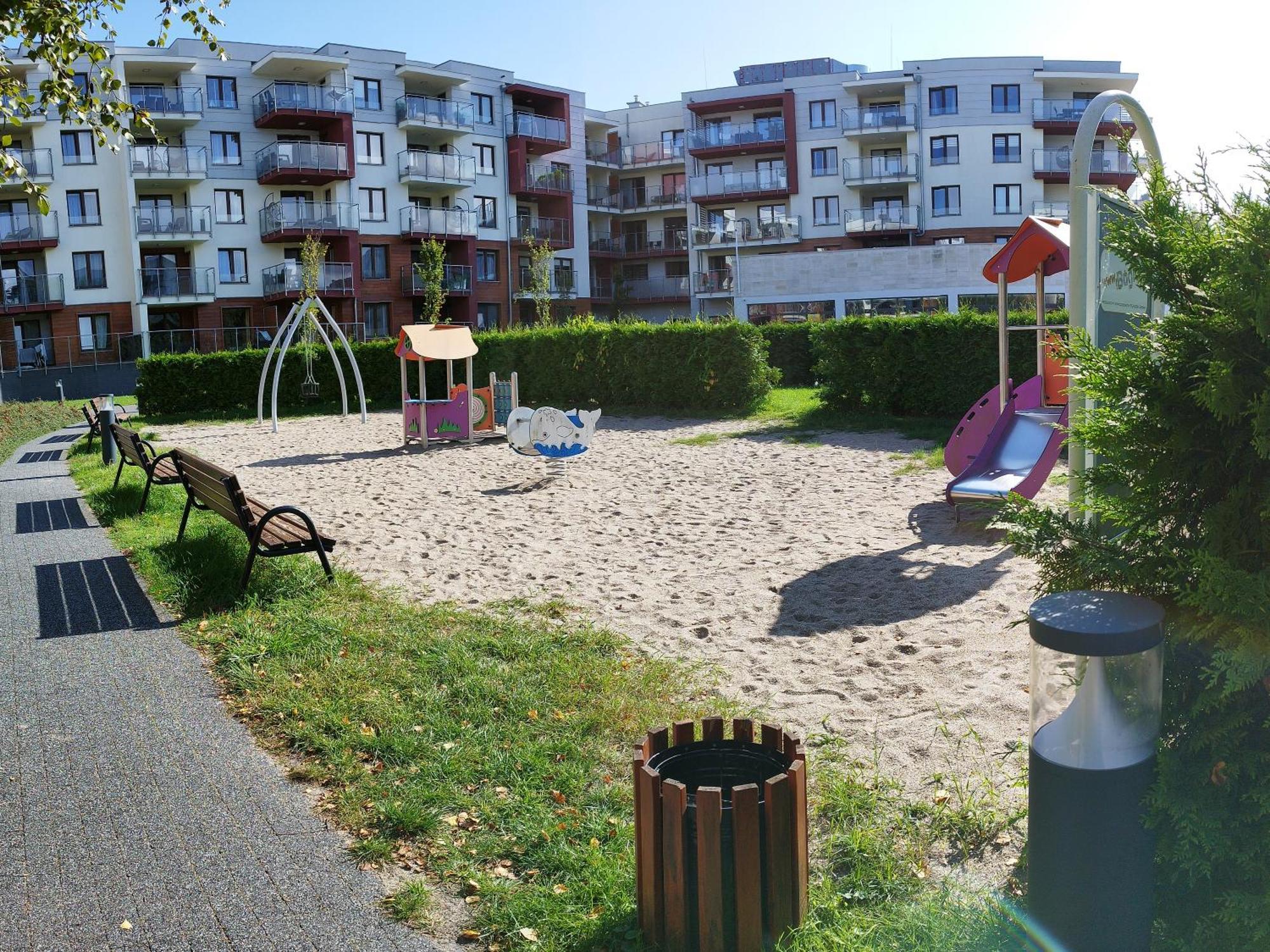 Apartament Mari Polanki Park كولوبرزيغ المظهر الخارجي الصورة